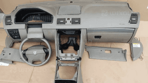 Kokpit deska rozdzielcza Volvo XC90 2