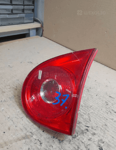 lampa prawa prawy tył w klapę golf 5 3