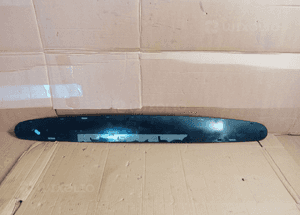 Nakładka listwa szyby tył VW Touareg 7L6867515D 3