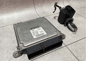 MERCEDES W212 2.2CDI ZESTAW STARTOWY KOMPUTER BDB 1