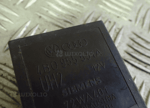 PRZEKAŹNIK WYCIERACZEK VW AUDI 4B0955531A RADOM 2