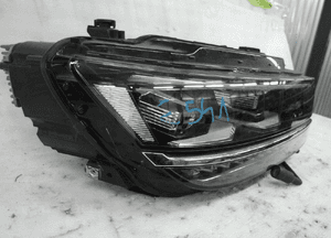 Vw tiguan ii 5NN lampa przednia prawa 2