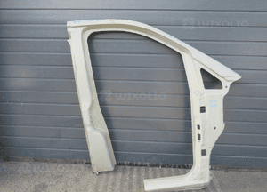 Poszycie słupek próg prawy przedni mercedes vito W447 2014- 6