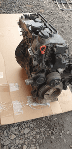 Silnik słupek blok silnika Mercedes Sprinter 2.2 CDI 611981 8