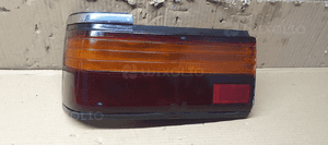 Lampa lewy tył tylna lewa Toyota Camry Sedan 88-92 1