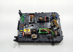 Moduł skrzynka bsi citroen C5 iii X7 BSI04EV K04-00 9666895680 2008-2015 2