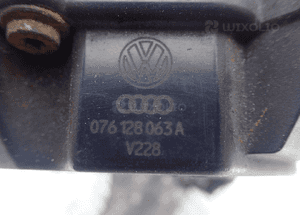 PRZEPUSTNICA VW T5 2.5 TDI 076128063A BNZ 3