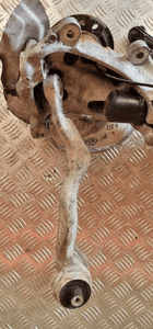 BMW F20 F21 ZWROTNICA AMORTYZATOR LEWA LEWY PRZÓD PRZEDNIA 6792285 8791541 11