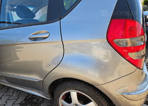 Mercedes A W169 błotnik tył tylny prawy lewy 2