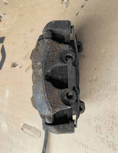 Zacisk hamulcowy prawy przód Ford S-MAX 4