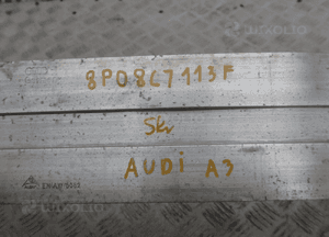 Audi A3 8P lift belka zderzaka przód przedniego 8P0807113F 4