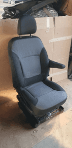 Fotel pasażera prawy przód Renault Trafic III Vivaro B 14- 4