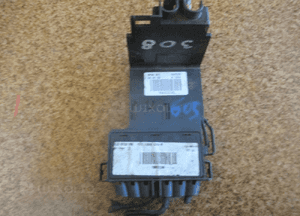 BEZPIECZNIK AKUMULATORA KLEMA 308 9660222380 7