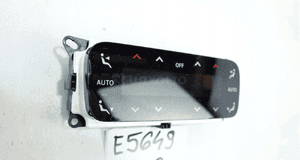 Panel sterowania klimatyzacji mercedes c W206 2021- A2069003916 3