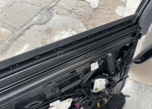 MERCEDES maybach x222 drzwi tył tylne zamek  czarne c197 lewe prawe keyless klamka roleta 14