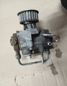 pompa paliwa wtryskowa mitsubishi l 200 2.5 did 1460a047 2940000333 2