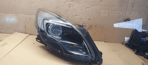 Lampa prawy przód przednia prawa Opel Zafira C UK 13399863 1