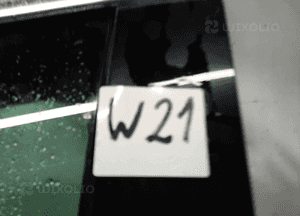 Drzwi przód przednie lewe do opel insignia a i 1 Z22C czarne 2