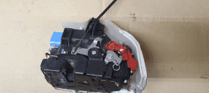 Zamek drzwi prawy przód 9 PIN VW Jetta 3D2837016J 3