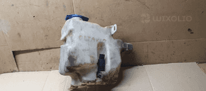 Zbiorniczek płynu spryskiwaczy pompka Skoda Octavia I 1.9 TDI 8L0955453B 3
