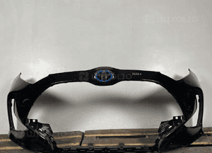 Zderzak przód przedni toyota yaris iv 4 2020- cały 1