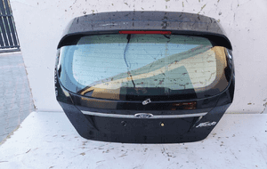 Klapa bagażnika tył ford fiesta MK7 1 i dc
