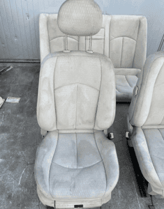mercedes e 211 lift fotel kanapa bezowa beż fotele jasne 4