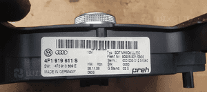 Panel sterowania przełączniki MMI NAVI Audi A6 C6 4F1919611S 4F0919609E 4