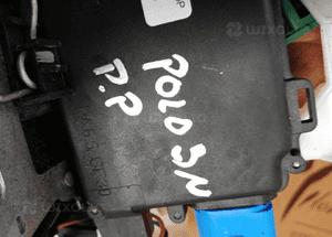 Zamek drzwi prawy przód przedni VW Polo 9N 3B1837016BP 5