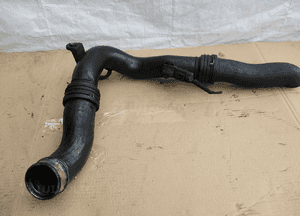 Rura przewód powietrza vw golf v 1K0145770D 2