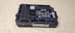 Moduł BSI skrzynka bezpieczników Jaguar XF X250 8X2T-14B476-AD 2