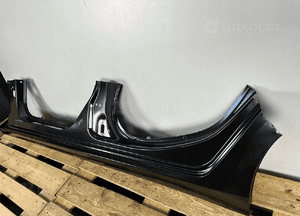 Prog slupek lewy rama renault megane iv 4 kombi 764618905R nowka oryginalny 3