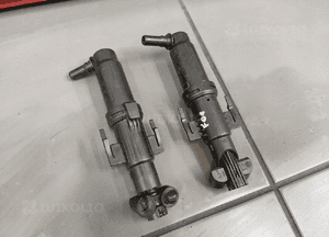 Bmw 7 F01 F02 dysza spryskiwaczy lamp lewa prawa przód oryginał 2