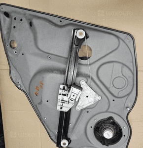 Mercedes W169 A podnośnik szyby tył tylny lewy prawy 1