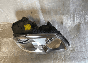 Vw caddy 2K0 lampa prawa 03- 3