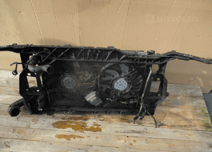 Pas przedni chłodnice audi A4 B8 A5 8T 2.0 tdi 5