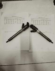 Wtryskiwacze Bosch 35062015F JEEP GRAND CHEROKEE MASERATI 2