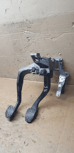 Pedały pedał sprzęgła hamulca VW Passat B5 8D1721117N 8D1721316G 3