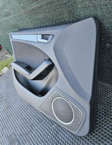 Boczek Boczki Drzwi Czarne Soul Komplet EUROPA Przod Tyl Bang & Olufsen Pakiet Swiatlo Audi A4 B8 9