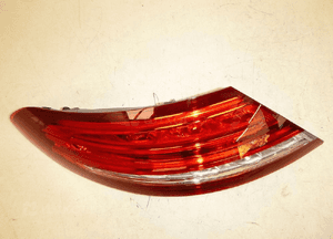 Mercedes c W205 C205 A205 205 cabrio coupe lampa tył tylna lewa 3