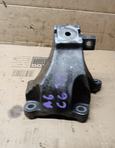 Łapa podpora silnika Audi A6 C6 3.2 FSI 4F0199308N 6