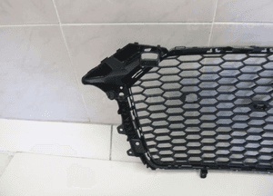 Audi R8 grill atrapa chłodnicy maskownica 7