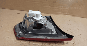 Lampa prawy tył citroen C4 picasso nr 9653547677 2