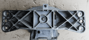 Bmw E60 E61 2.0 D poduszka łapa skrzyni biegów 6769634 6761108 1