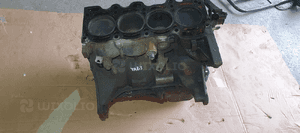 Silnik blok silnika słupek dół Toyota Yaris 1.0 VVTI 1SZ 5