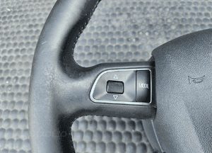 Kierownica Czarna Skóra Multifunkcja Air Bag Poduszka Wtyczka AUDI A4 B8 A5 A6 8