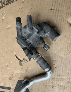 Obudowa termostatu termostat króciec wąż wody Ford C-MAX 1.0 ECOBOOST CM5G-9K478-FB 3