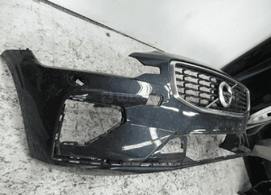 Volvo V60 ii r z grilem zderzak przedni 2