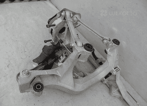 ZWROTNICA PRAWA TYŁ WAHACZE PORSCHE 911 997 CARRERA 4S 5