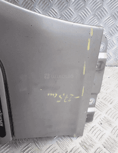 Błotnik prawy przód przedni mercedes W203 C209 8